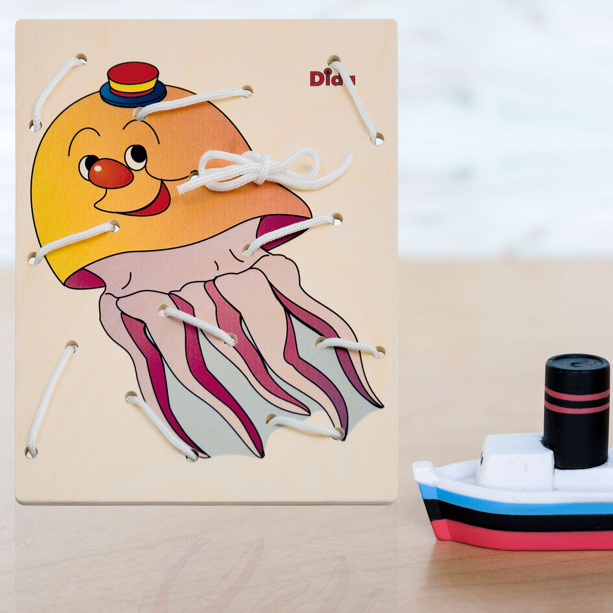 Allacciatura Medusa - gioco didattico di motricità fine della mano - Dida Allacciatura Medusa - gioco didattico di motricità fine della mano - Dida