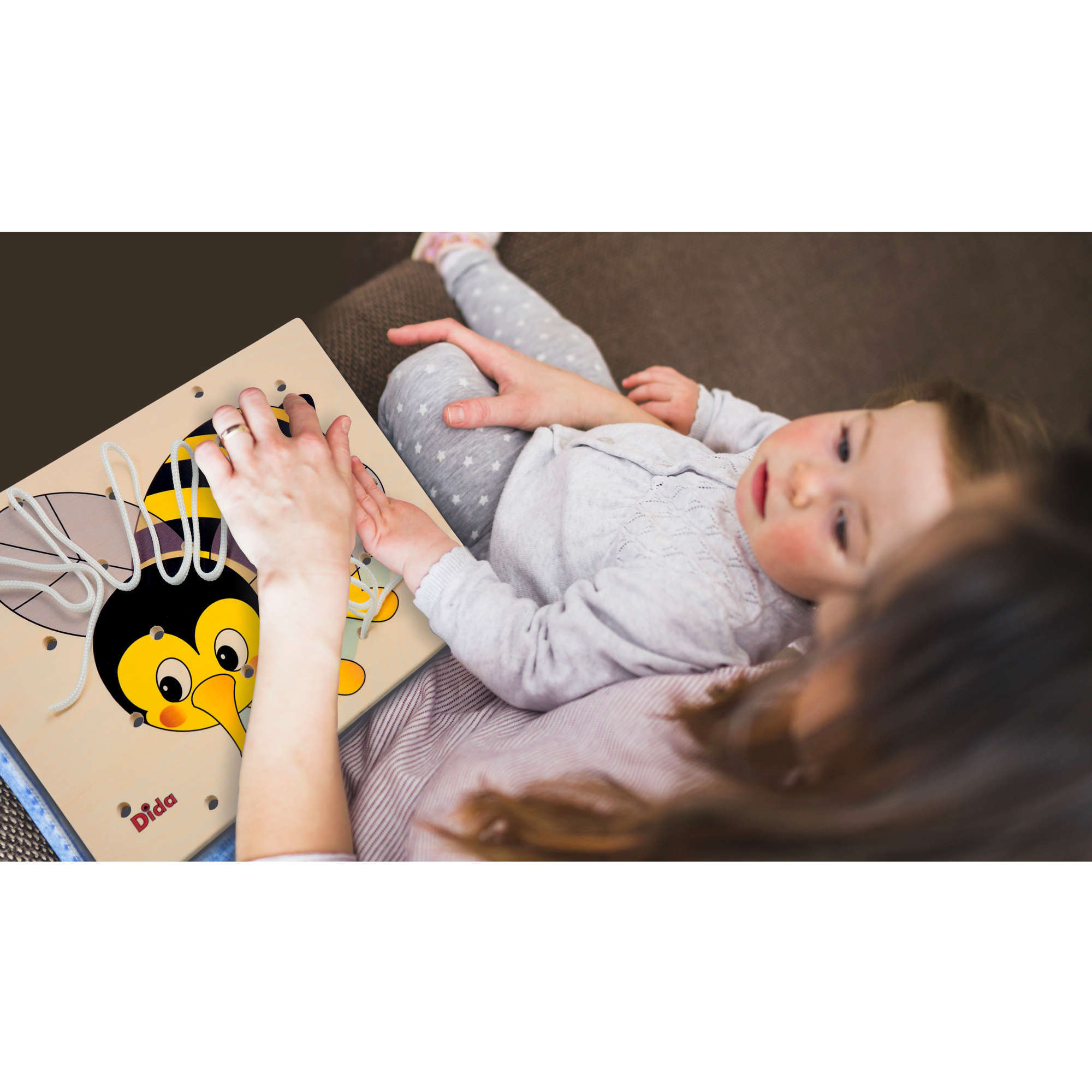 Allacciatura Ape - Gioco di manualità e concentrazione - Motricità fine-Dida Allacciatura Ape - Gioco di manualità e concentrazione - Motricità fine-Dida