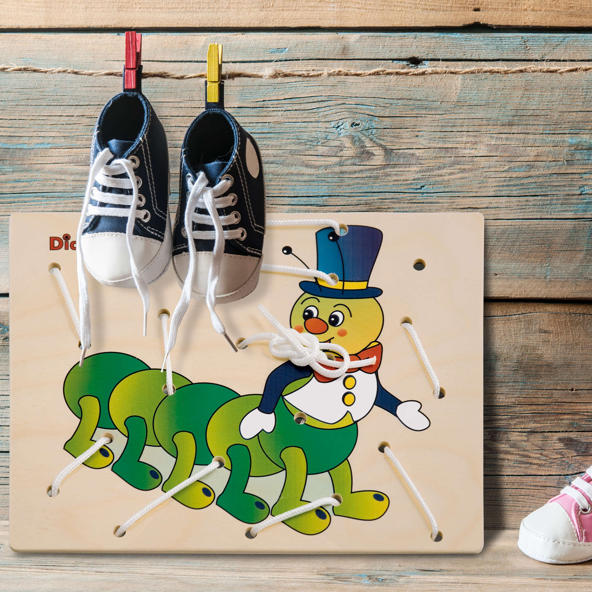 Allacciatura Bruco- gioco dei lacci- motricità fine - metodo Montessori -Dida Allacciatura Bruco- gioco dei lacci- motricità fine - metodo Montessori -Dida