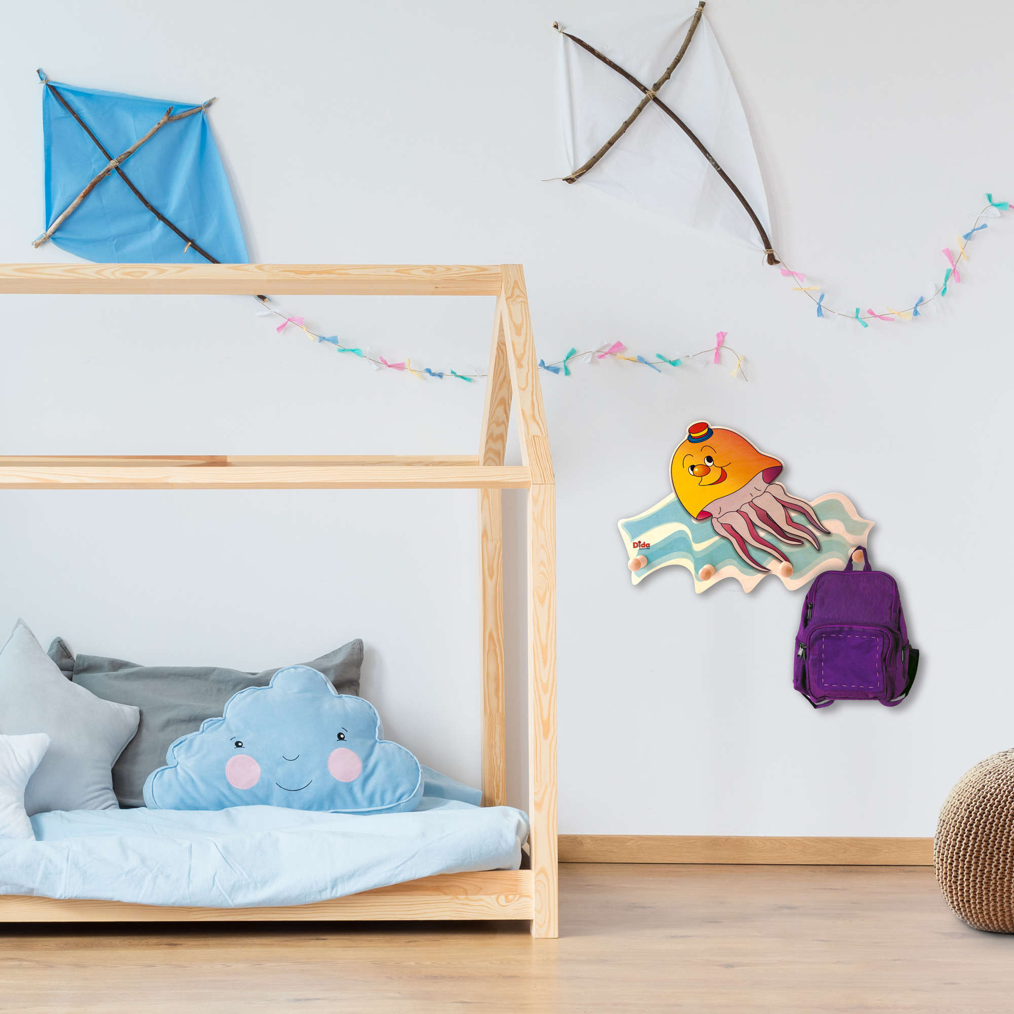 Appendiabiti per bambini cameretta - Una medusa colora e arreda - Dida Appendiabiti per bambini cameretta - Una medusa colora e arreda - Dida