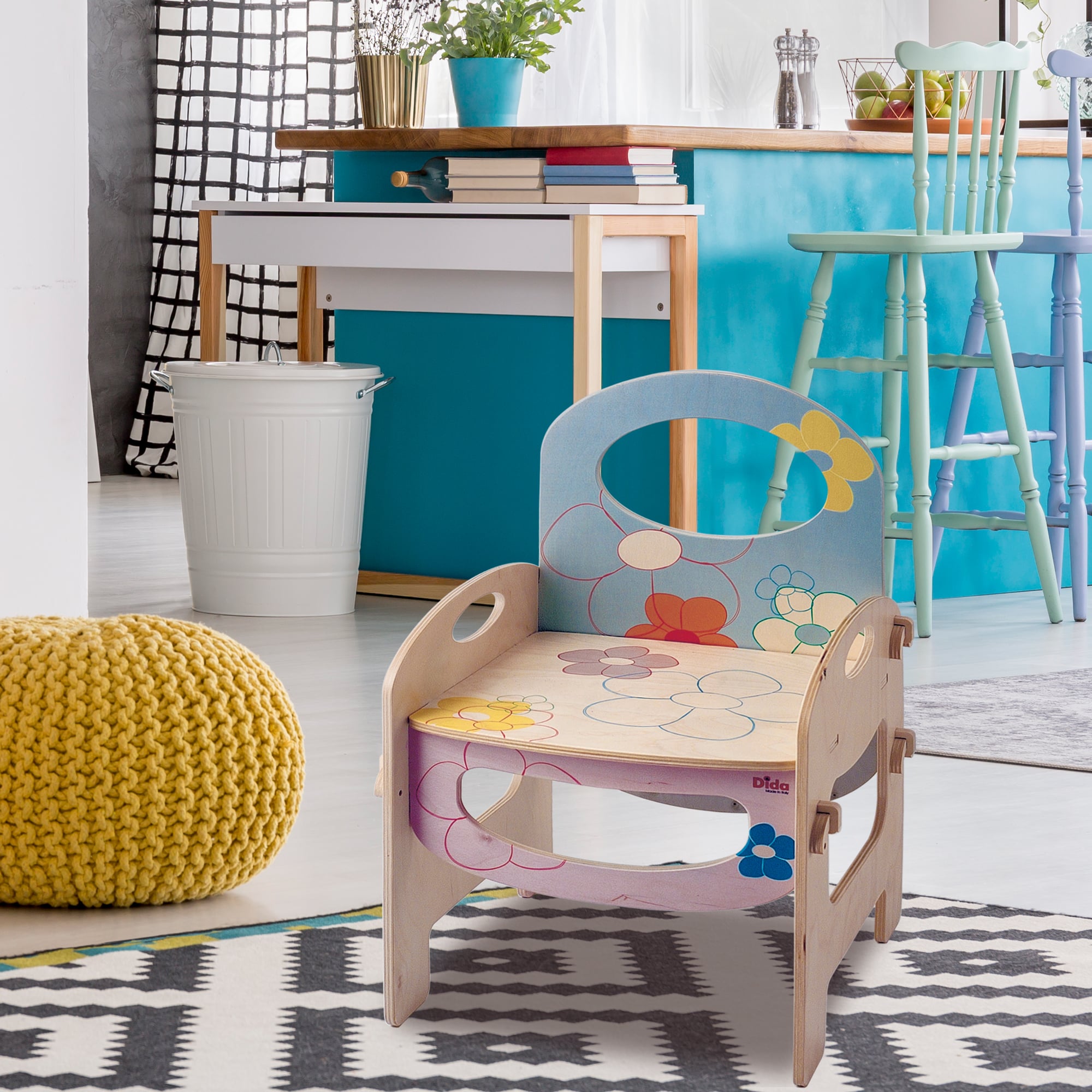 Sedia in legno Fiore per bambini arreda la cameretta, ma anche asili e scuole - Dida Sedia in legno Fiore per bambini arreda la cameretta, ma anche asili e scuole - Dida